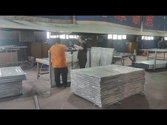 358 บรรจุภัณฑ์และประกอบรั้วป้องกันการปีนป่ายเพื่อความปลอดภัย