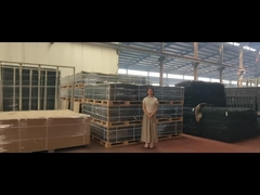 การบรรจุรั้ว 3 มิติสีเขียว