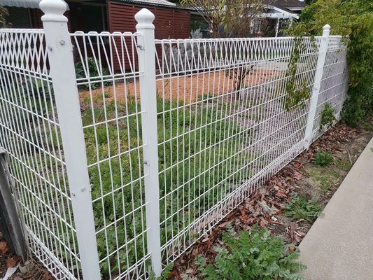 คุณภาพ  Triangle Black Steel Bending Roll Top Fence Hot Dipped Galvanized โรงงาน