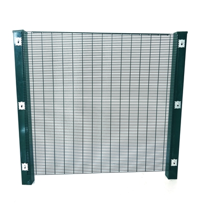 ความปลอดภัยสูง Clear View Clearvu Fence 358 Anti Climb Fence สําหรับประเทศออสเตรเลีย ตลาด Clamp Bar 40 x 5mm M8 Cup Square