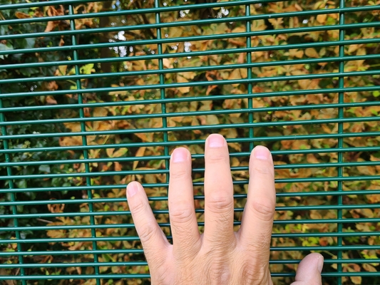 Anti Theft Anti Climb Security Fencing 358 แผงมุมมองที่ชัดเจนเคลือบด้วยผง