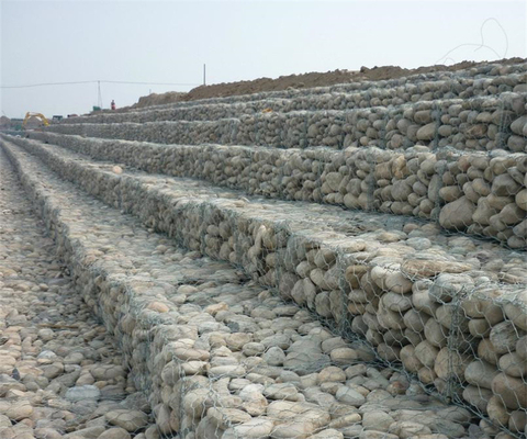 การผสมผสาน 1-6 มิลลิเมตร Gabion ระบบรั้วต่อต้านการกัดกร่อน