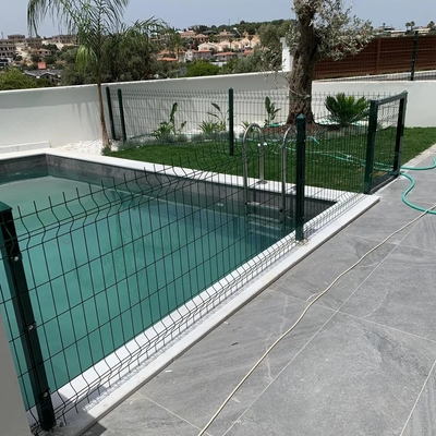 ประเทศจีน สีสัน 3D บ้านตกแต่ง สีดําโค้ง welded Wire Mesh สวนรั้วความปลอดภัย