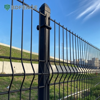 การประกอบง่าย Powder Coated 3d ความปลอดภัย Welded Wire Mesh รั้ว V รั้วสายโค้ง