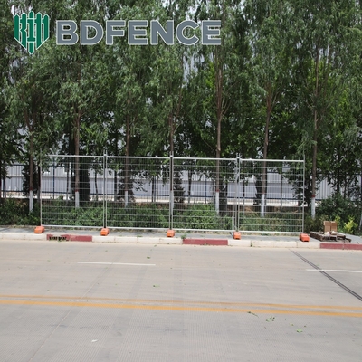 สแตนเลสคอนเสิร์ตชนกัน ป้องกันฝูงชน