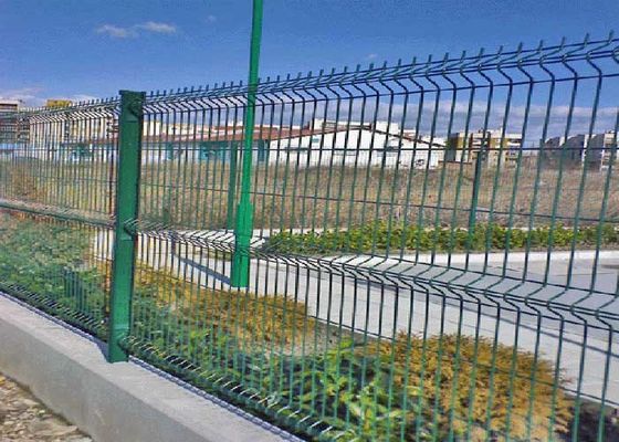 โรงงานผู้ผลิต Chain Link Farm Fencing Hot Dip Galvanized Roll 3d Welded Wire Mesh Fence Trellis พานลักษณะสวน