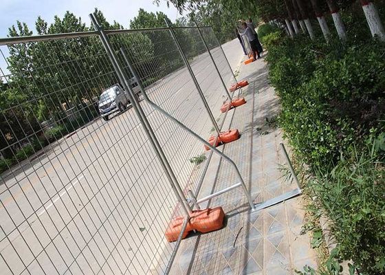 2.1*2.4m โครงสร้างเคลื่อนไหว สถานที่กระปุกร้อน ออสเตรเลีย แผ่นรั้วชั่วคราว