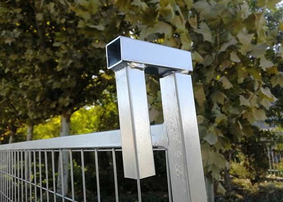 Hot Dip Galvanized Canada Square Tube การก่อสร้าง รั้วชั่วคราวที่พกพาได้