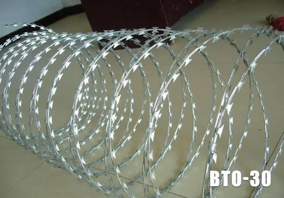 Anti Rust Concertina Wire แผงรั้วปศุสัตว์