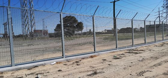 ความปลอดภัยสูง Clear View Clearvu Fence 358 Anti Climb Fence สําหรับประเทศออสเตรเลีย ตลาด Clamp Bar 40 x 5mm M8 Cup Square