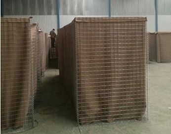 6mm Hesco Barrier Blast Wall ลวดเชื่อม Galfan 50 * 50 Mm Anti Erosion