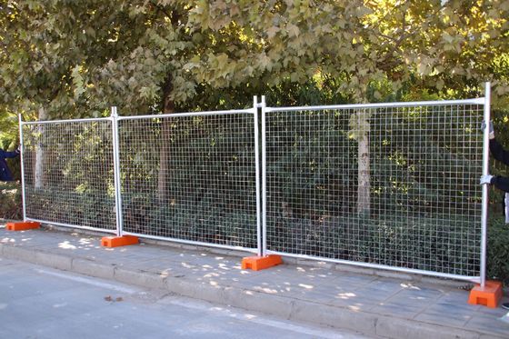Hdg W2.4m 32 * 1.5mm Temp Construction Fence